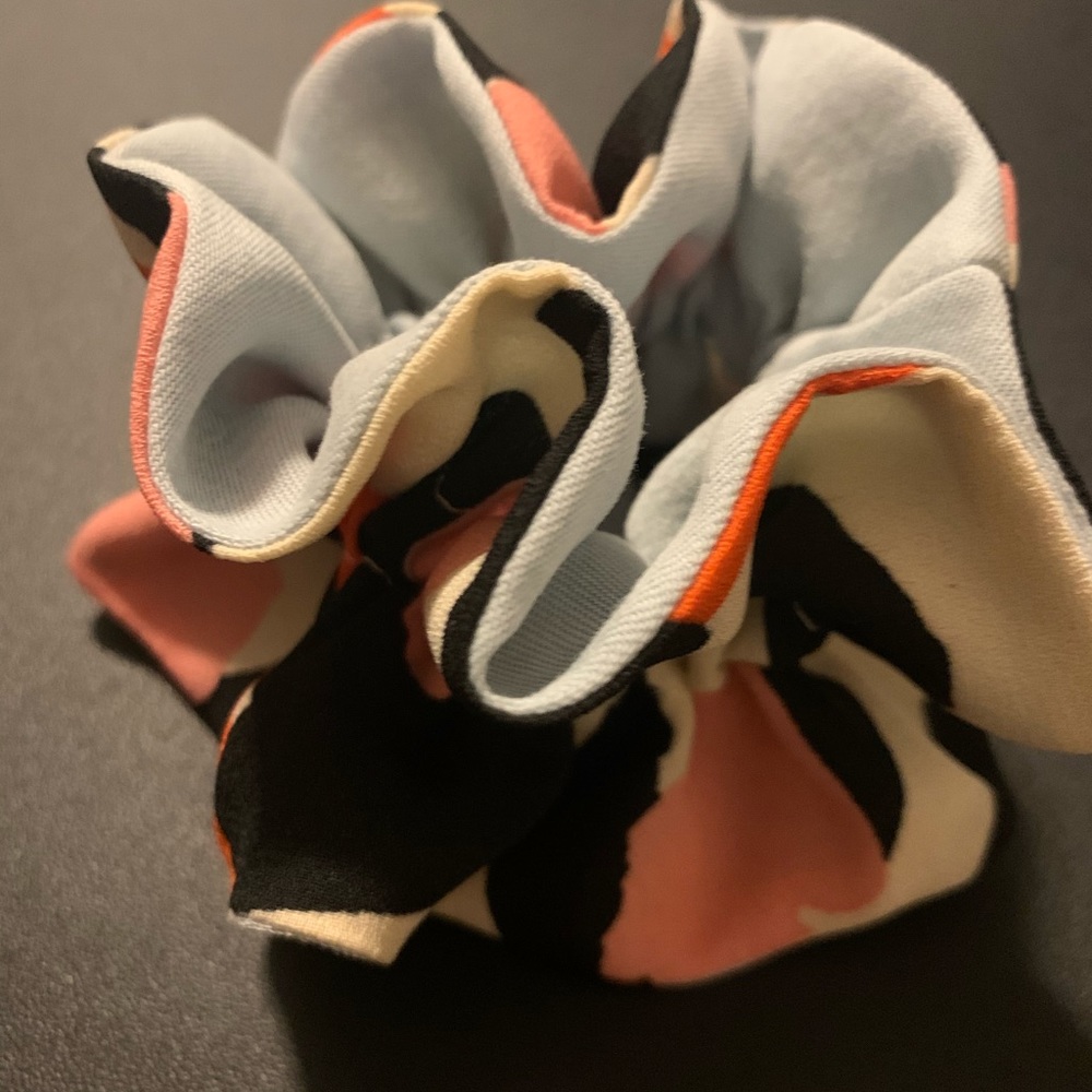 Double Ruffle Scrunchie